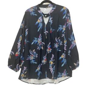 Floral Black Women's Tunic Top NWOT 24" p2p